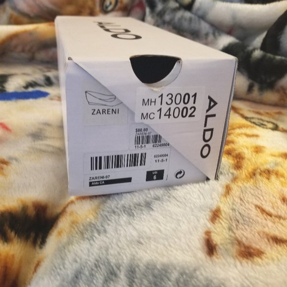 NEW Aldo Zareni-97 flat smooth leather women's black shoes Size 6 - Picture 6 of 6